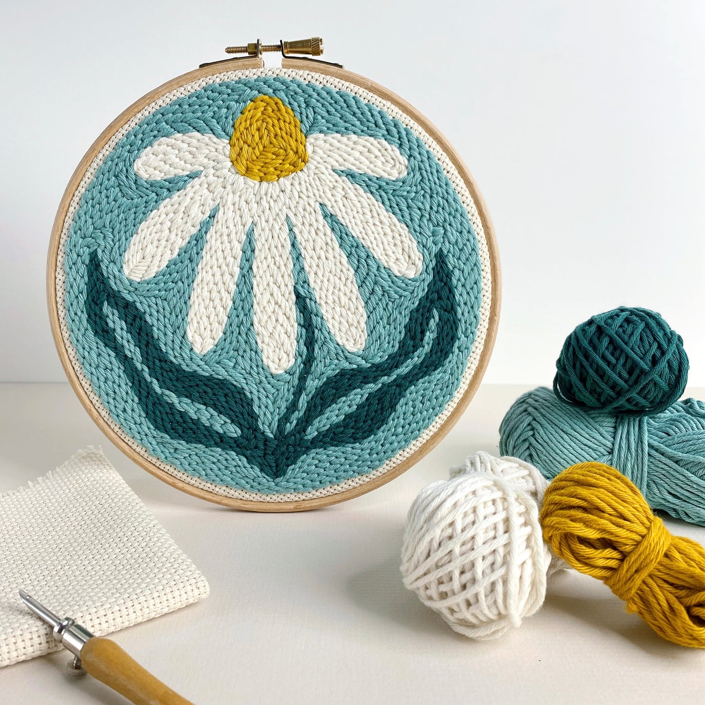 Daisy Beginner Punch Needle Kit